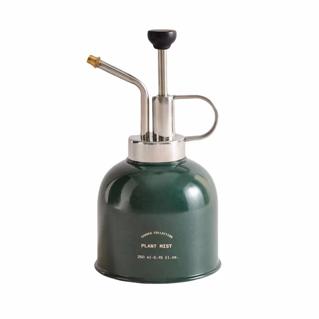 Steel garden sprayer